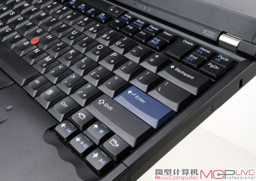 联想ThinkPad X220